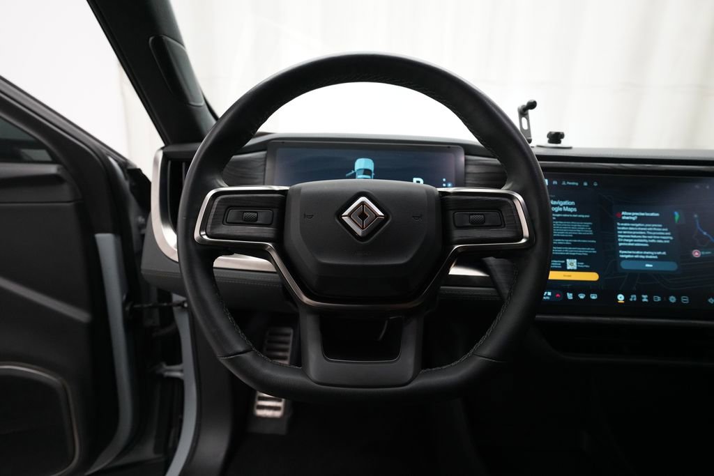 Used 2022 Rivian R1T Adventure image 21