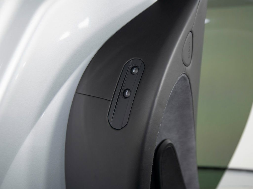 Used 2017 McLaren 570S Coupe image 11