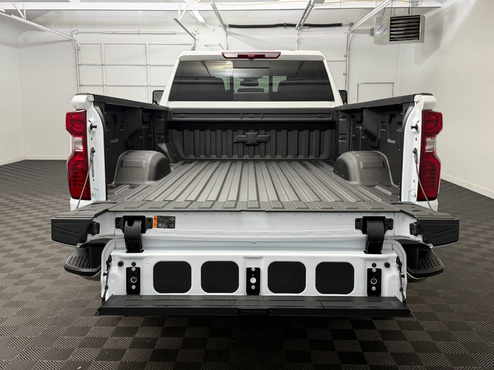New 2026 Chevrolet Silverado 2500 LT w/ All Star Edition AWD/4WD image 27