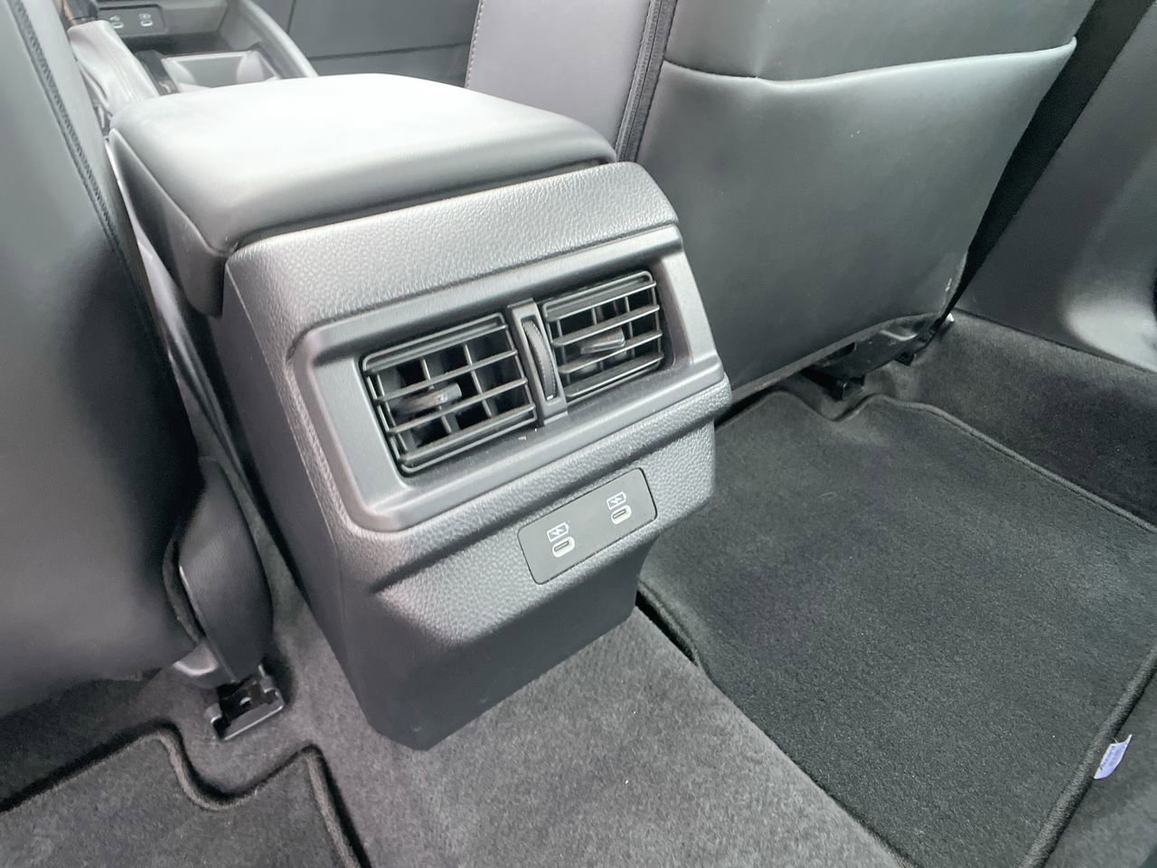 Used 2023 Honda Accord EX-L image 25