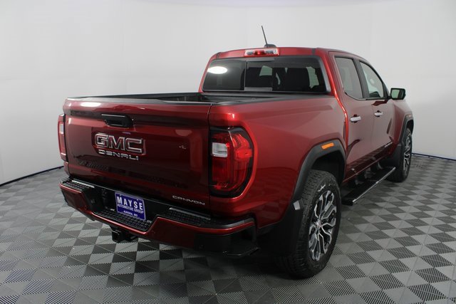 Used 2024 GMC Canyon Denali image 26