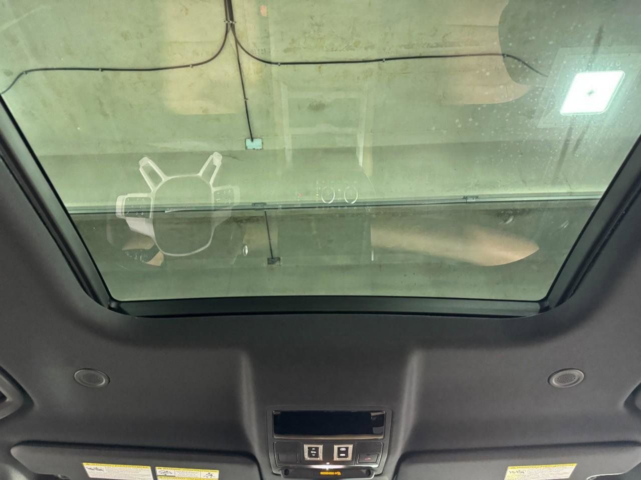 New 2026 Land Rover Defender 110 S image 12