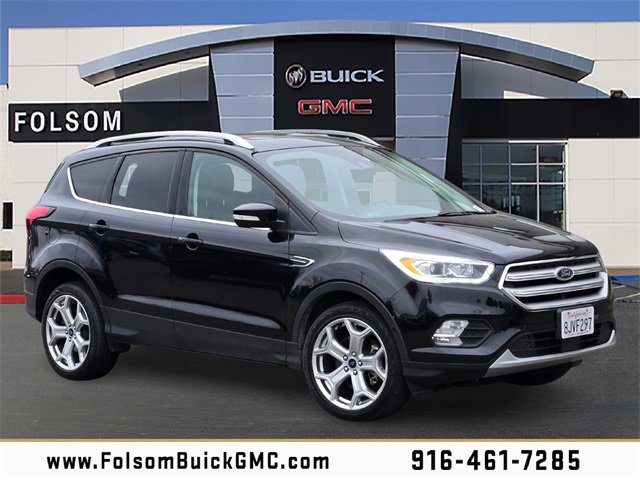 Used 2019 Ford Escape Titanium image 1