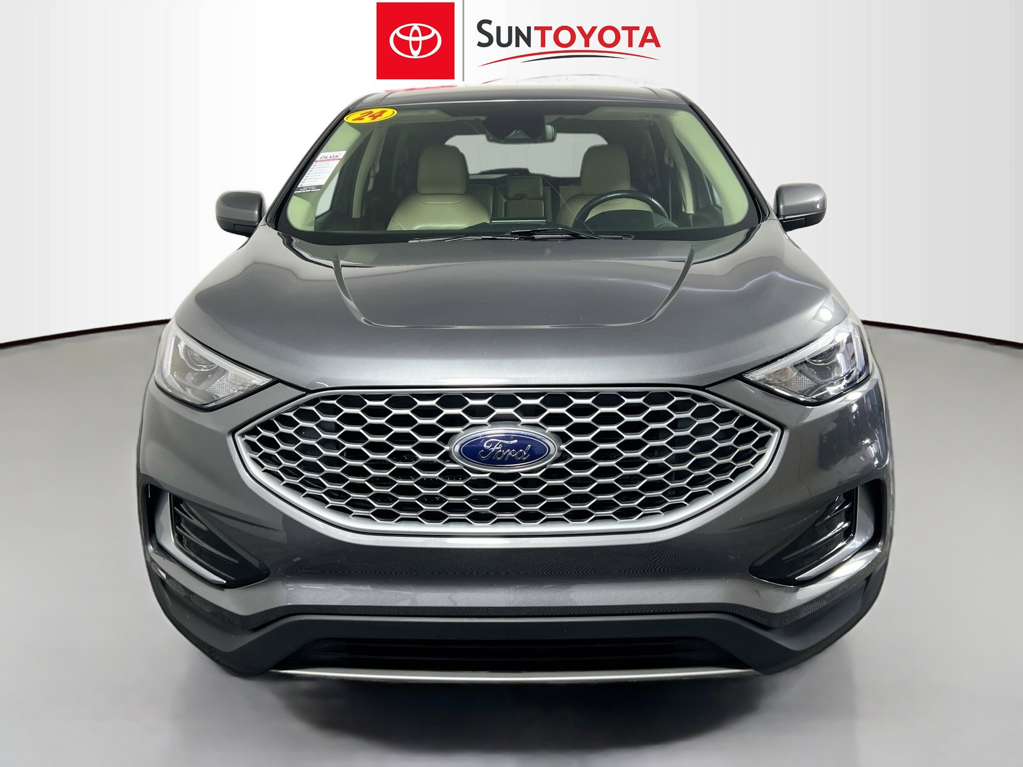 Used 2024 Ford Edge SEL image 10