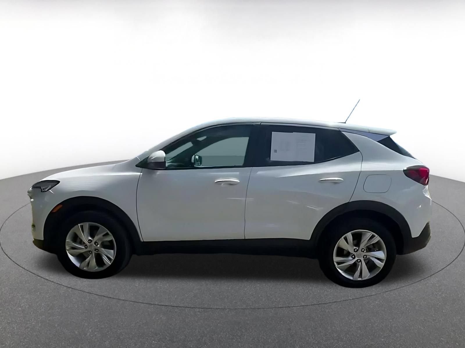 Used 2026 Buick Encore GX Preferred FWD image 8