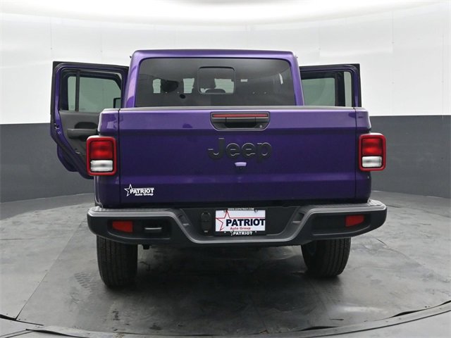 New 2026 Jeep Gladiator Sport image 47