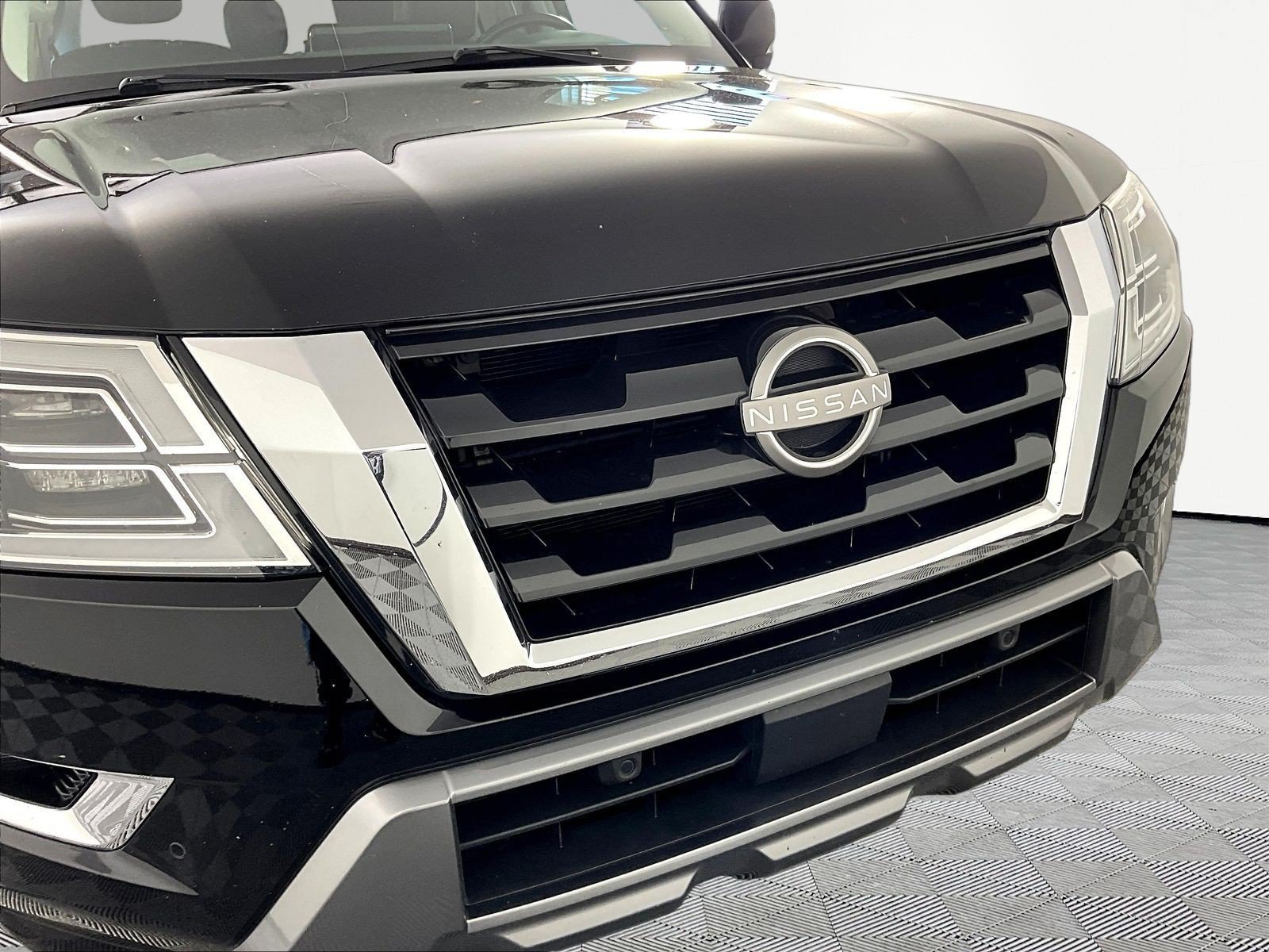 Used 2021 Nissan Armada SV AWD/4WD image 28