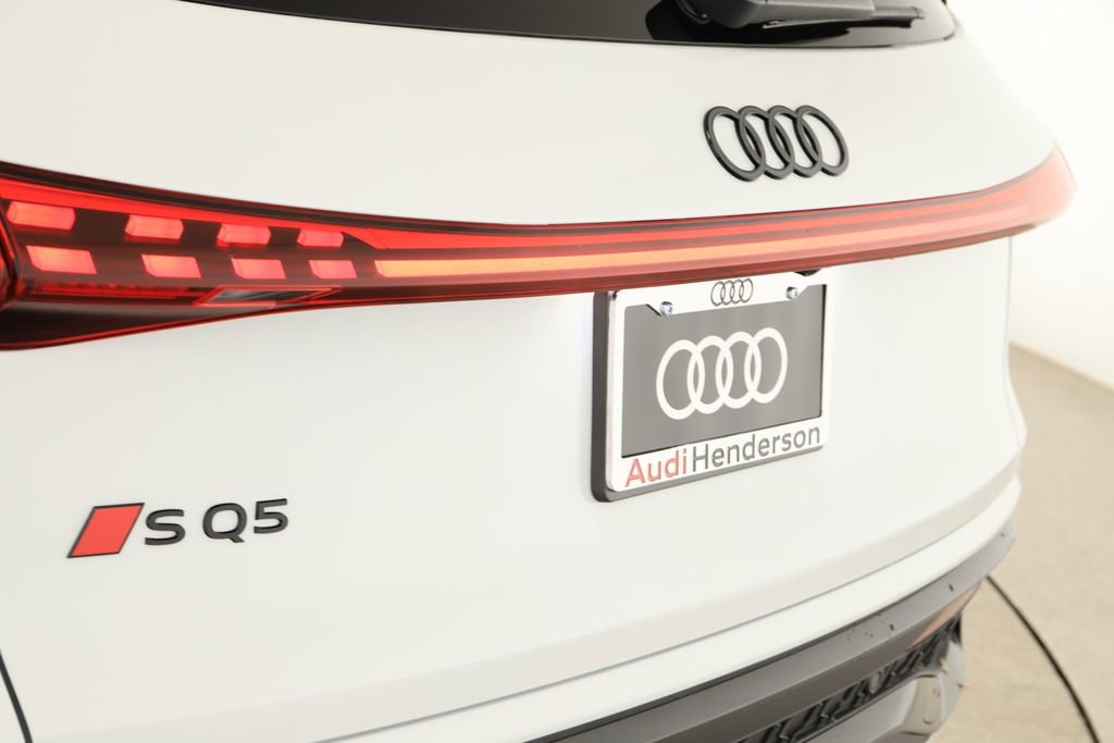 New 2025 Audi SQ5 Premium Plus image 28