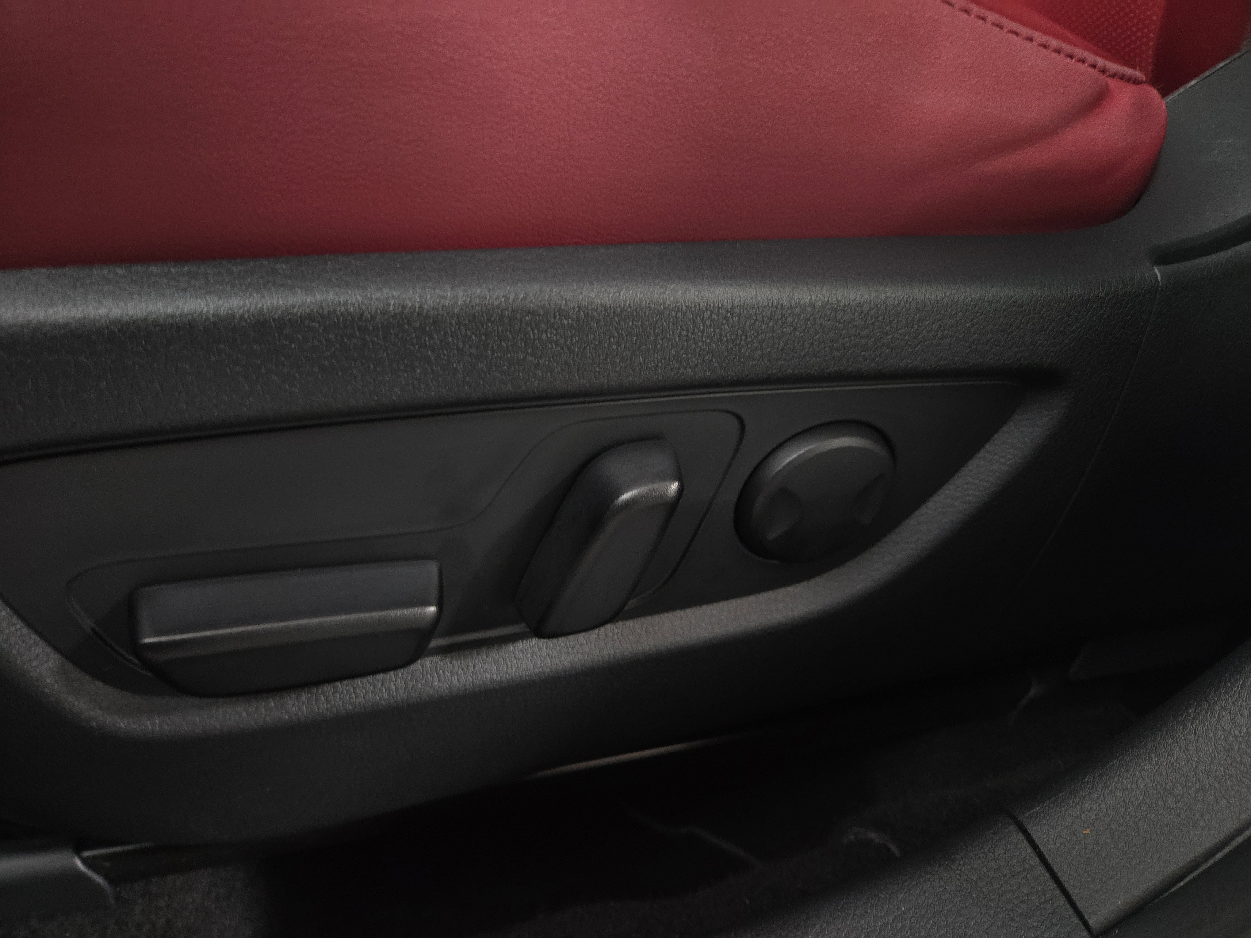 Used 2025 MAZDA CX-30 AWD 2.5 S w/ Preferred Package image 31