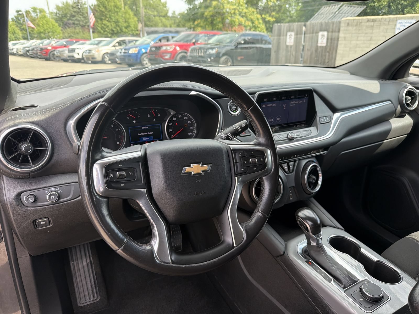 Used 2019 Chevrolet Blazer LT FWD image 17