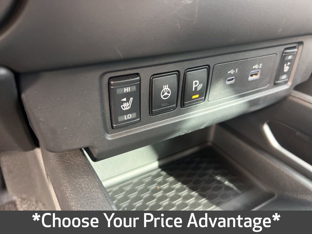 Used 2024 Nissan Frontier SV w/ SV Convenience Package image 65