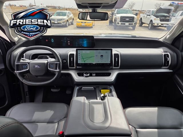 Used 2025 Ford Expedition Max Active image 18