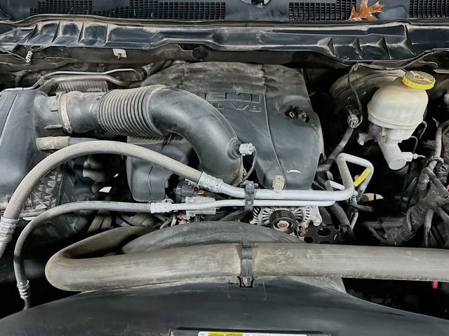 Used 2018 RAM 1500 Laramie image 30