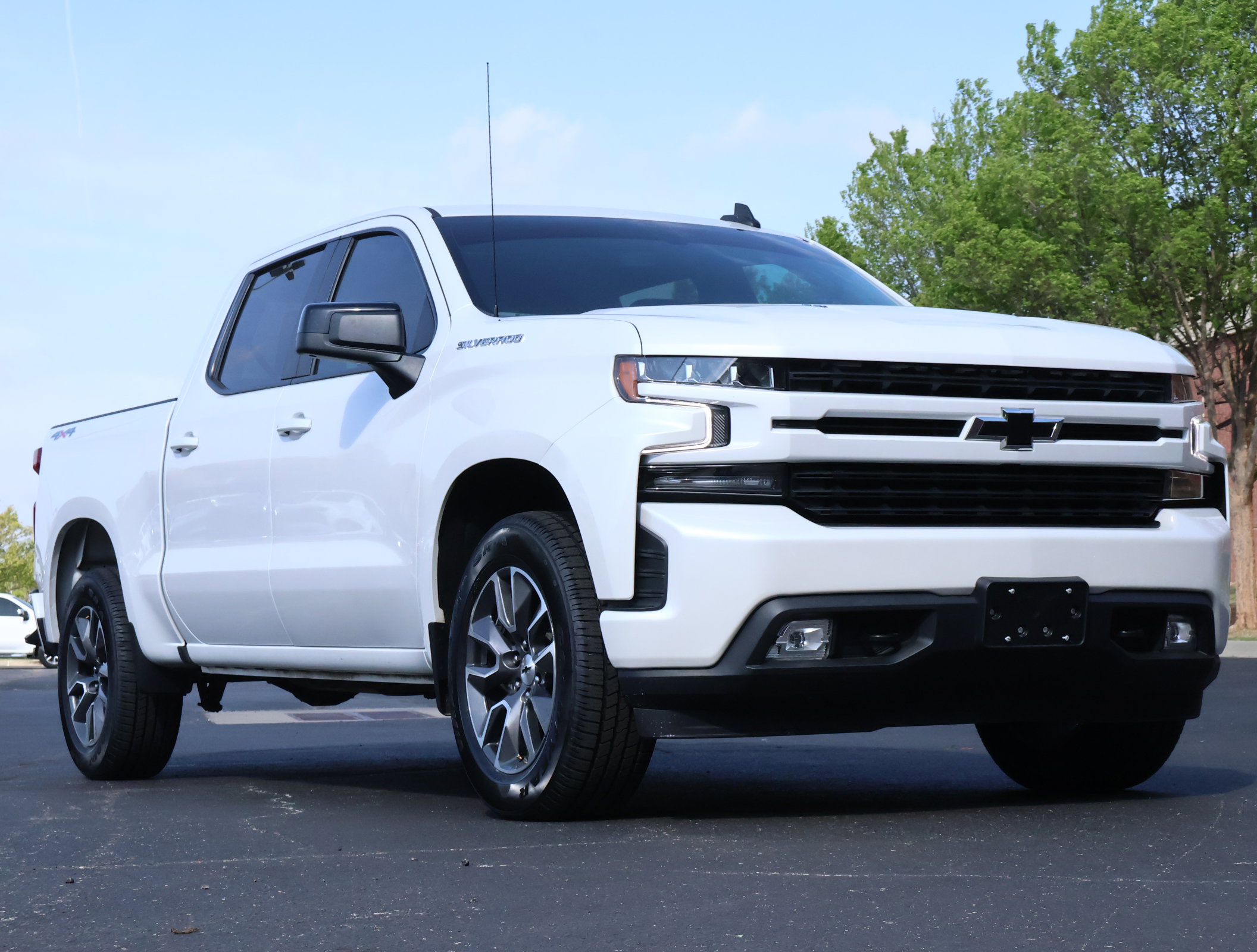 Used 2022 Chevrolet Silverado 1500 RST AWD/4WD image 1