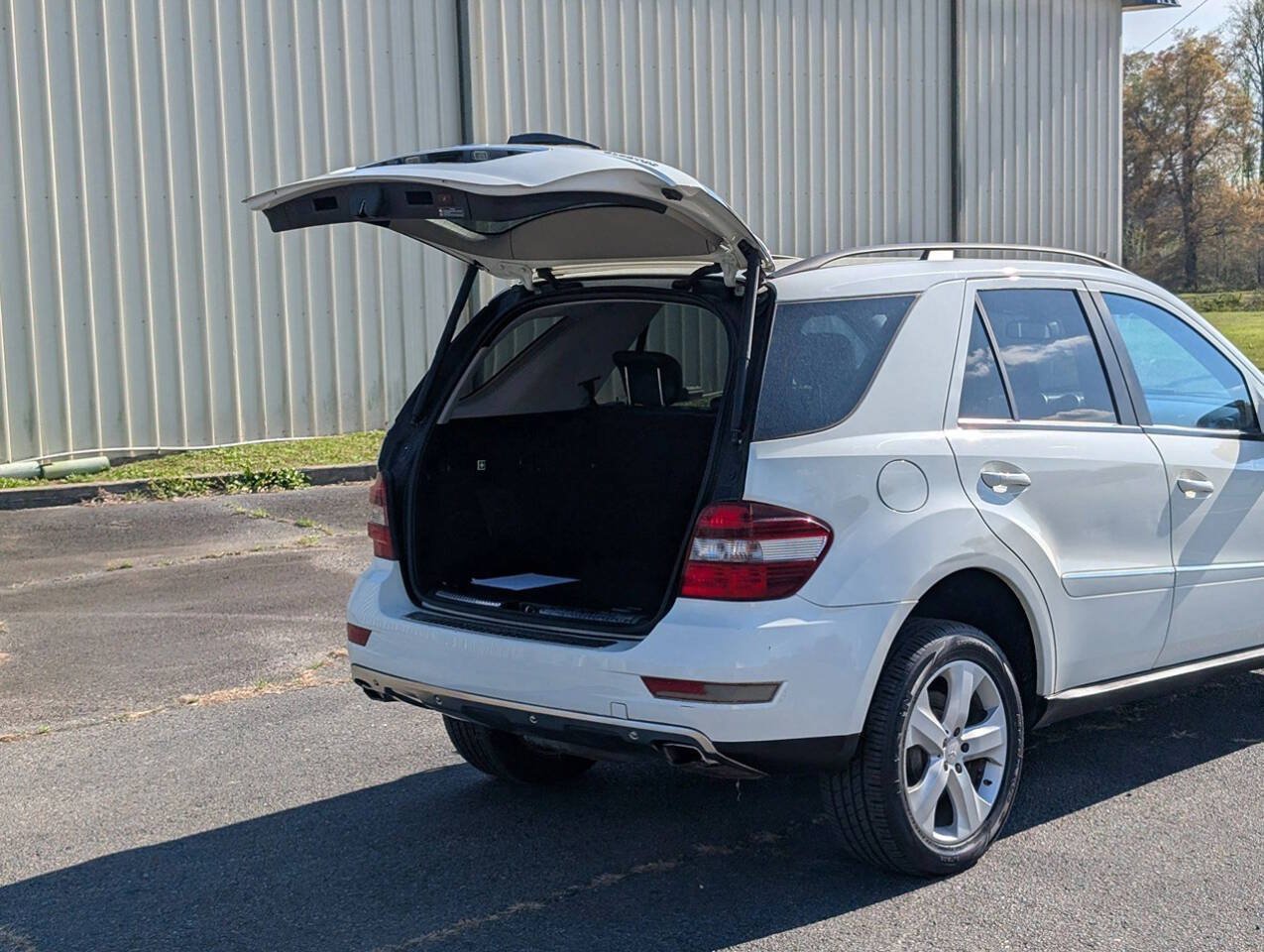 Used 2009 Mercedes-Benz ML 320 BlueTEC 4MATIC image 34