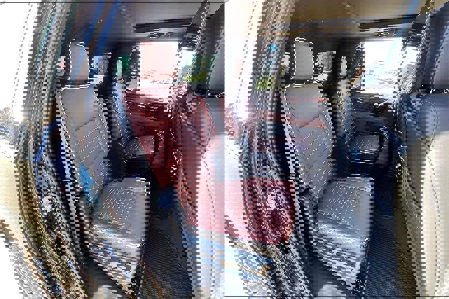 Used 2023 GMC Yukon Denali Ultimate image 20