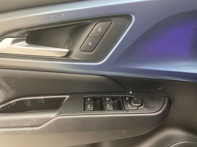 New 2026 Chevrolet Equinox EV LT image 10