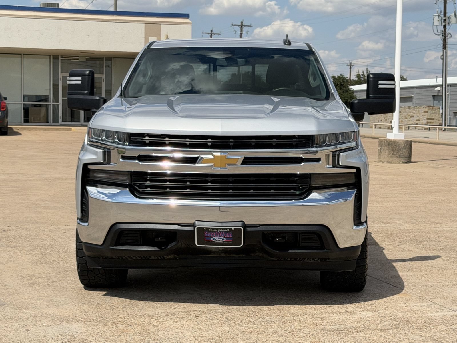 Used 2021 Chevrolet Silverado 1500 LT w/ Z71 Off-Road Package AWD/4WD image 9