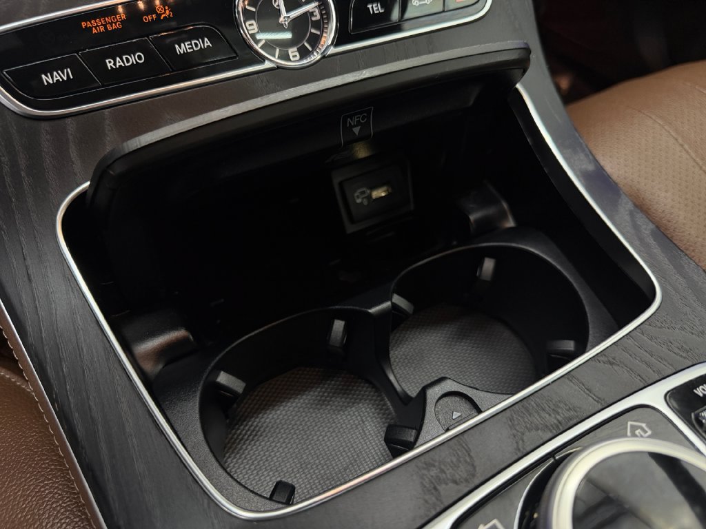 Used 2019 Mercedes-Benz E 450 4MATIC Sedan image 31