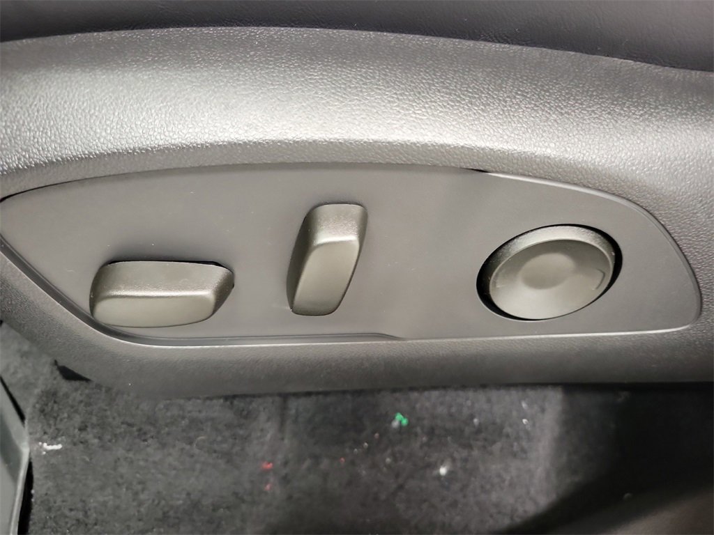 New 2025 GMC Acadia Elevation w/ Super Cruise Package image 6