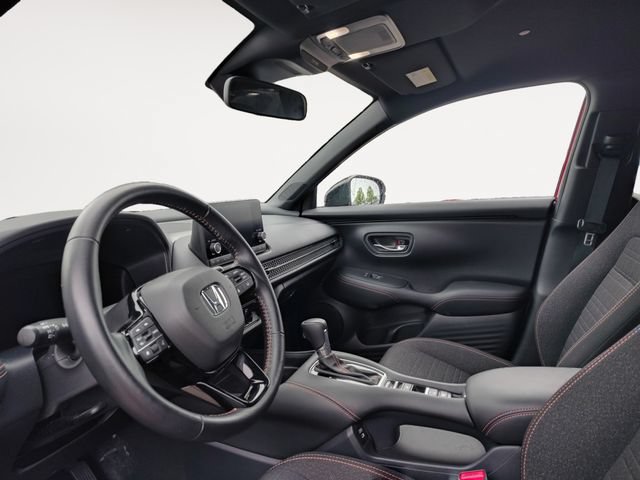 Used 2025 Honda HR-V Sport image 9