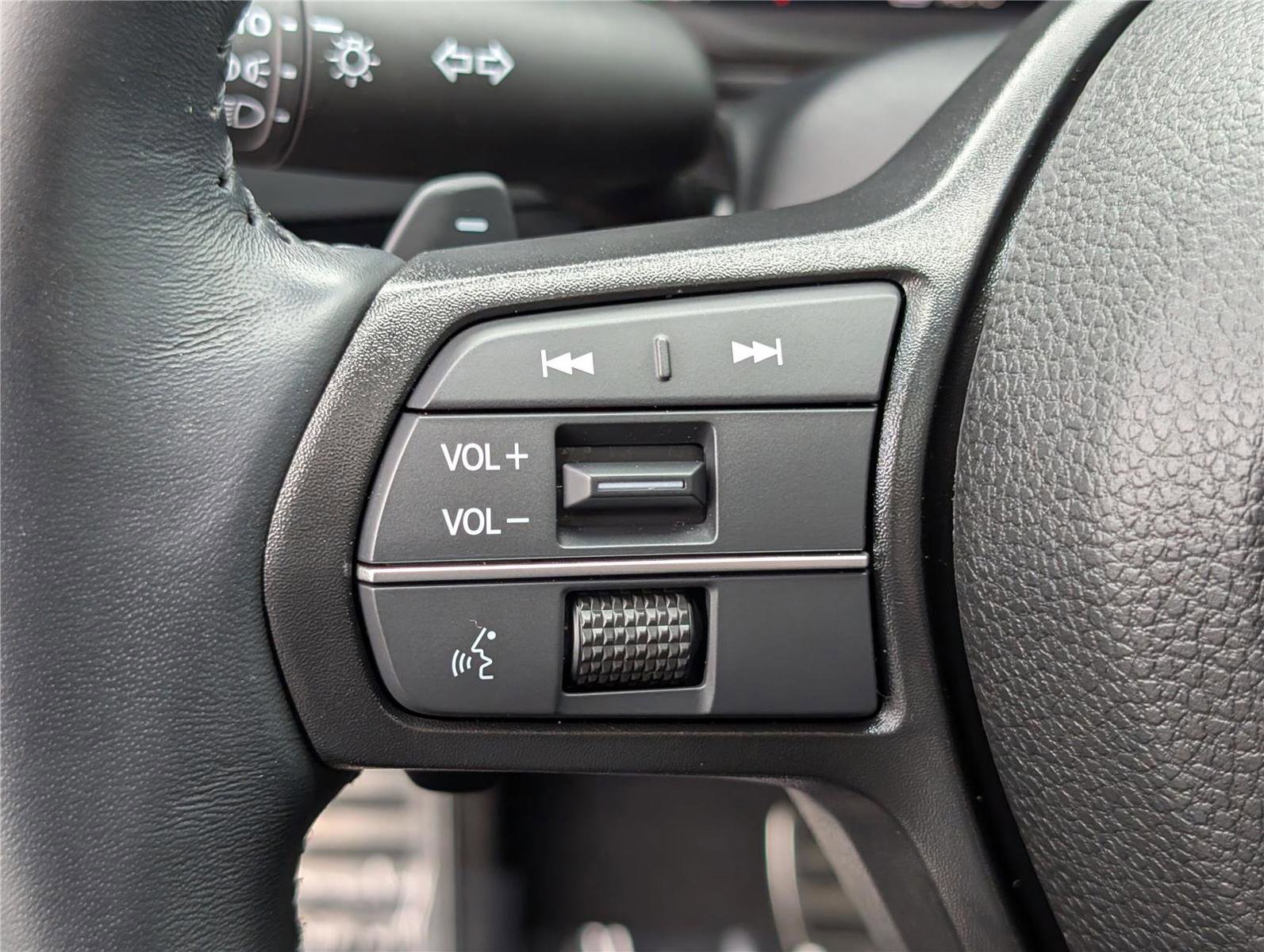 Used 2025 Honda Accord Sport image 21