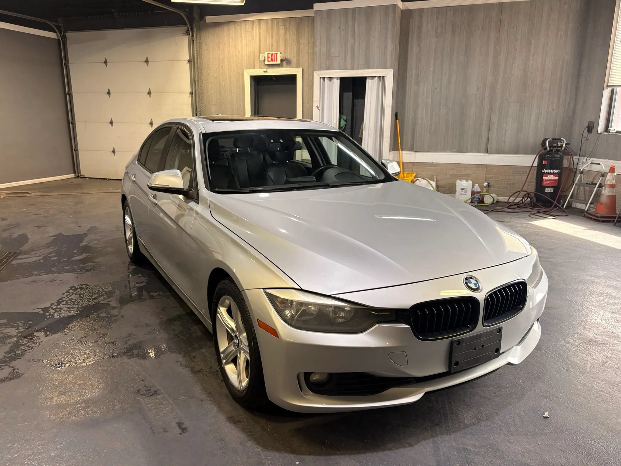 Used 2014 BMW 328i xDrive Sedan AWD/4WD image 8