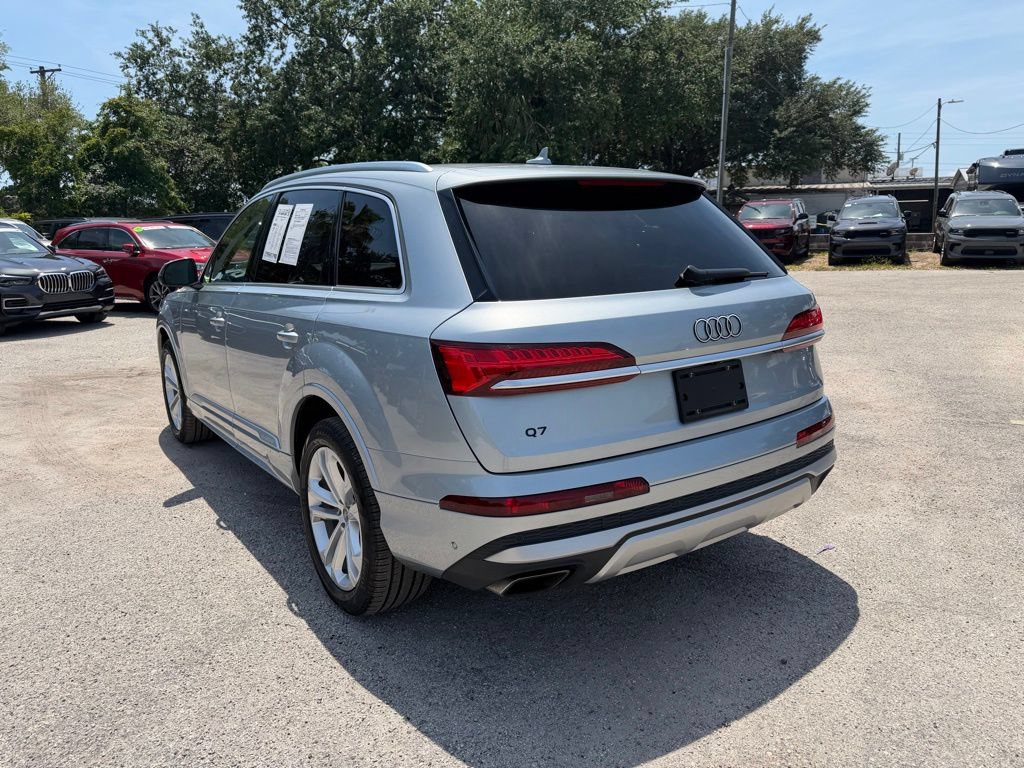 Used 2025 Audi Q7 3.0T Premium Plus AWD/4WD image 4