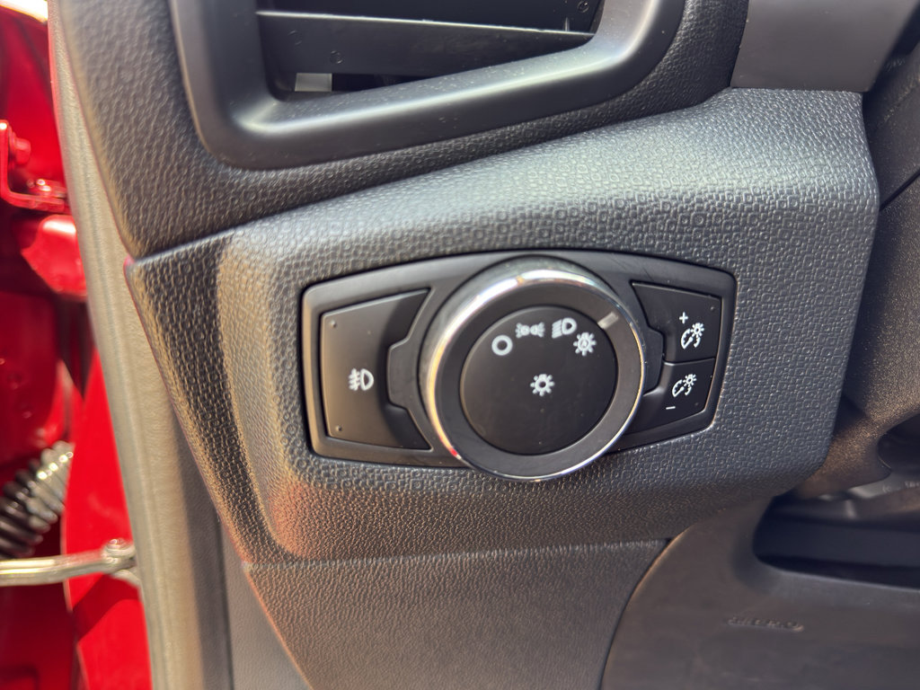 Used 2020 Ford EcoSport SE w/ SE Convenience Package image 13