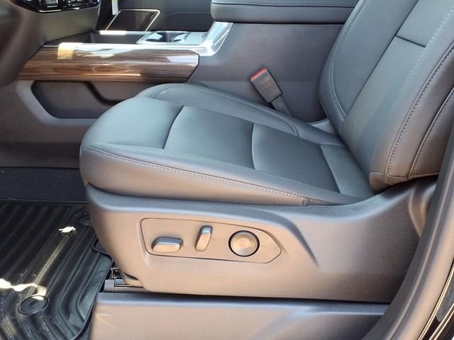 New 2025 Chevrolet Silverado 2500 LT w/ Trail Boss Package AWD/4WD image 16