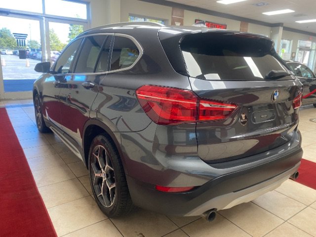 Used 2017 BMW X1 xDrive28i AWD/4WD image 3