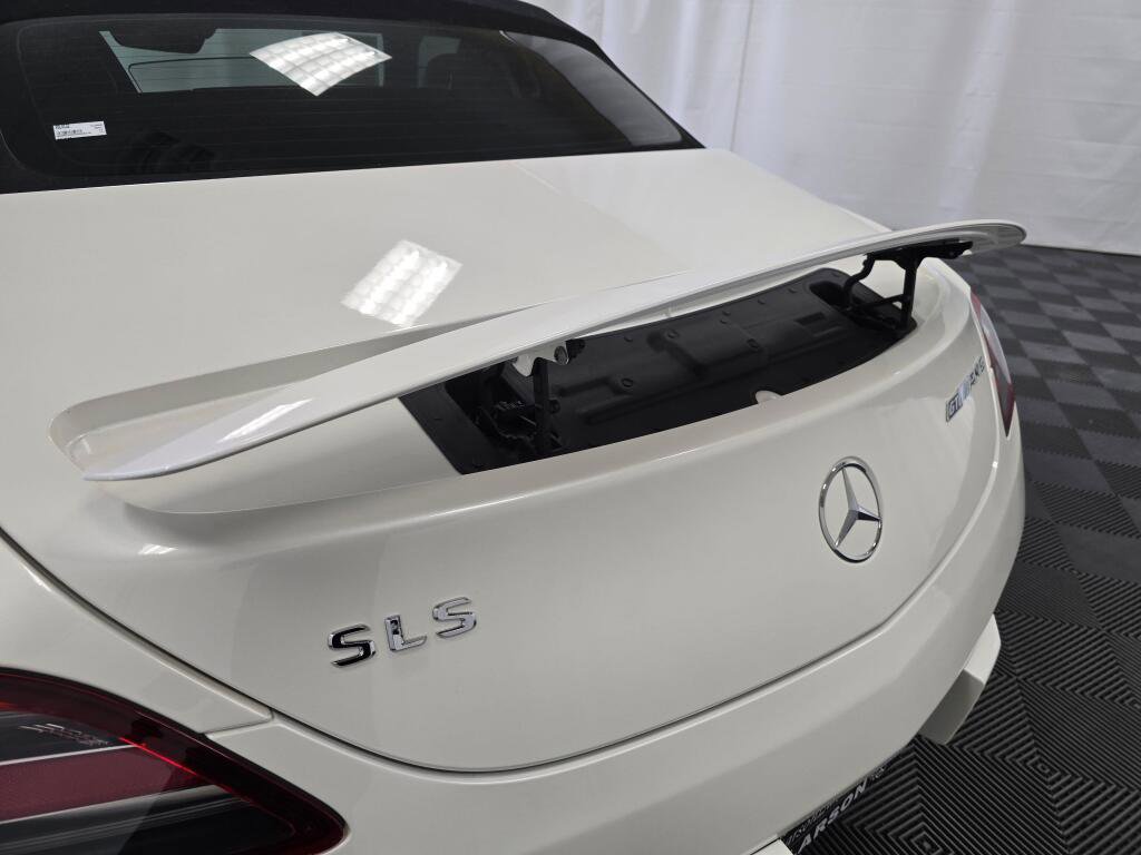 Used 2012 Mercedes-Benz SLS AMG Roadster image 29