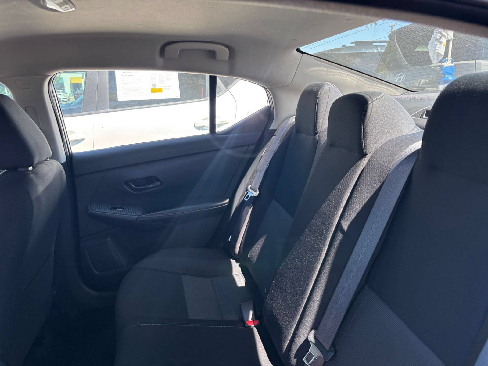 Used 2025 Nissan Sentra SV FWD image 39