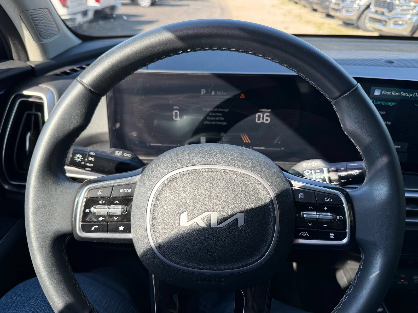 Used 2025 Kia Sorento S w/ Panoramic Sunroof Package FWD image 13