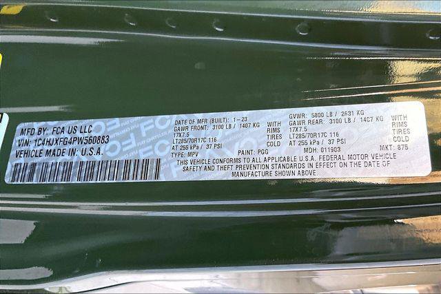 Certified 2023 Jeep Wrangler Unlimited Rubicon AWD/4WD image 32