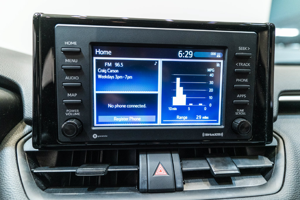 Used 2021 Toyota RAV4 XLE AWD/4WD image 28