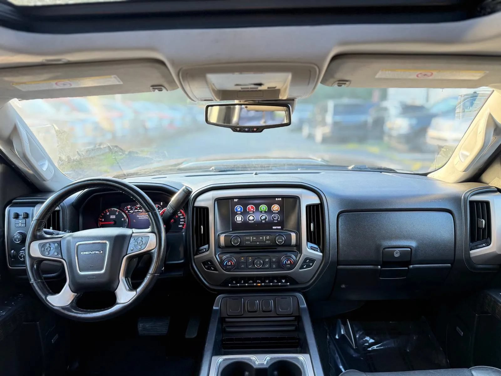 Used 2015 GMC Sierra 2500 Denali w/ Duramax Plus Package AWD/4WD image 14