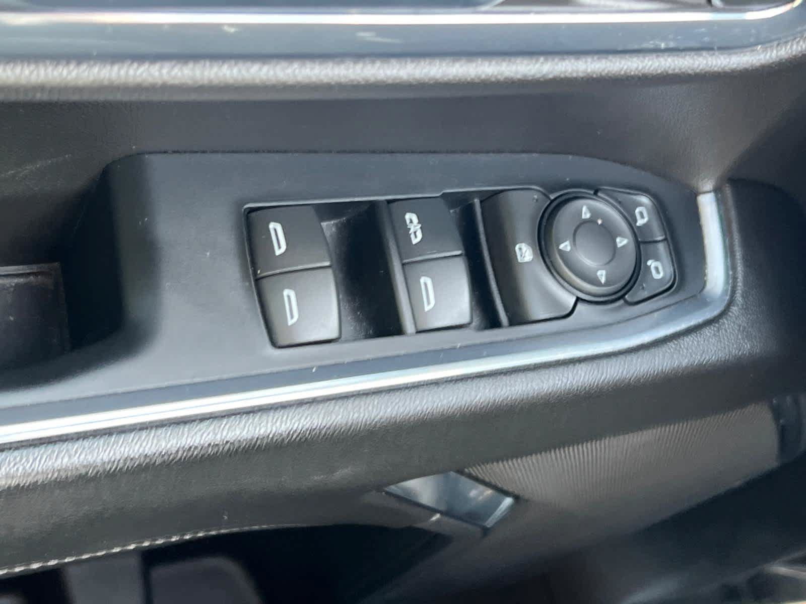 Certified 2024 Chevrolet Silverado 1500 LT AWD/4WD image 21