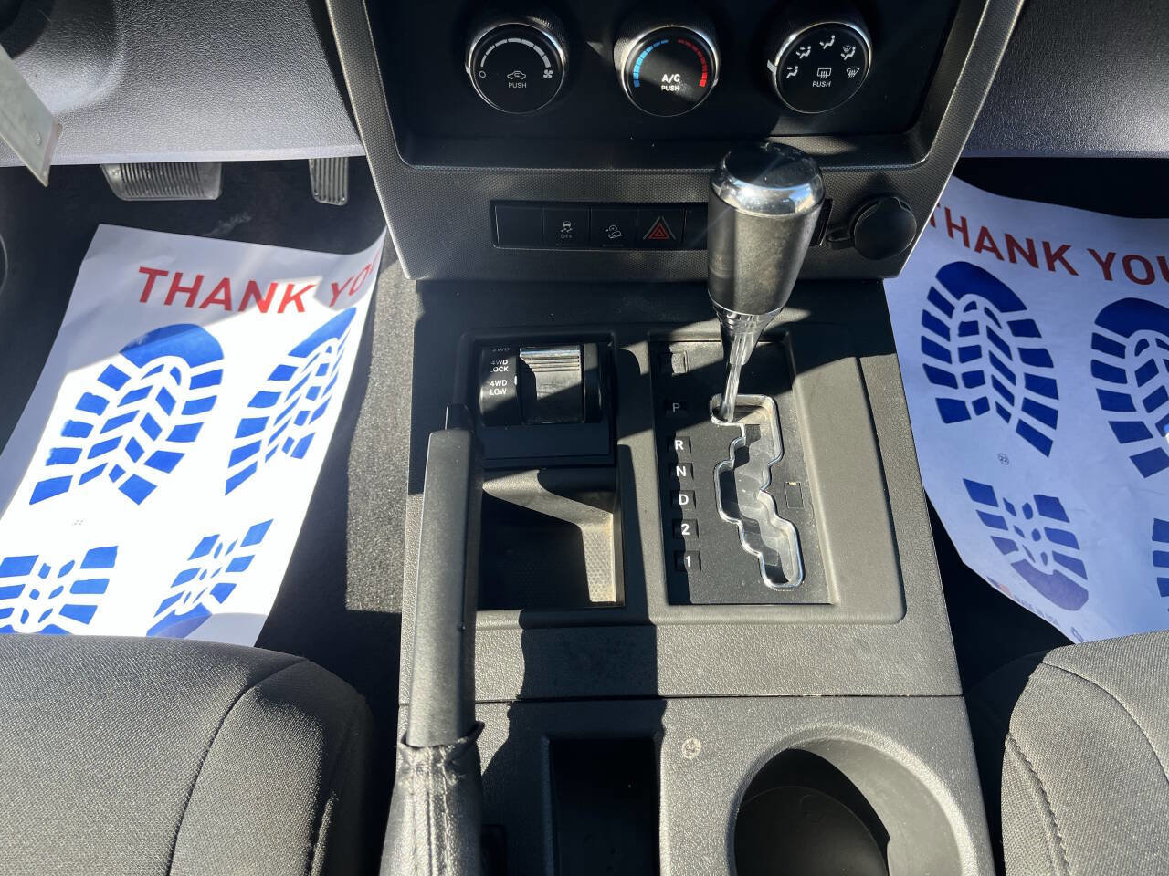 Used 2011 Jeep Liberty Sport image 13