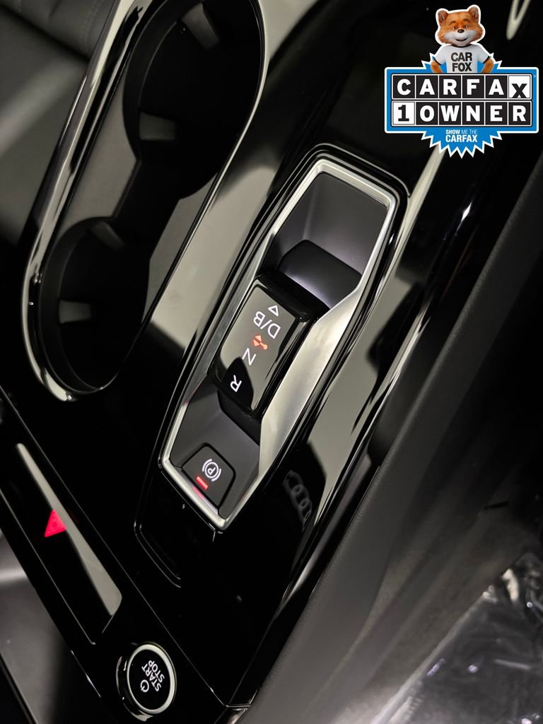 Used 2025 Audi Q6 e-tron Premium Plus w/ Premium Plus image 26