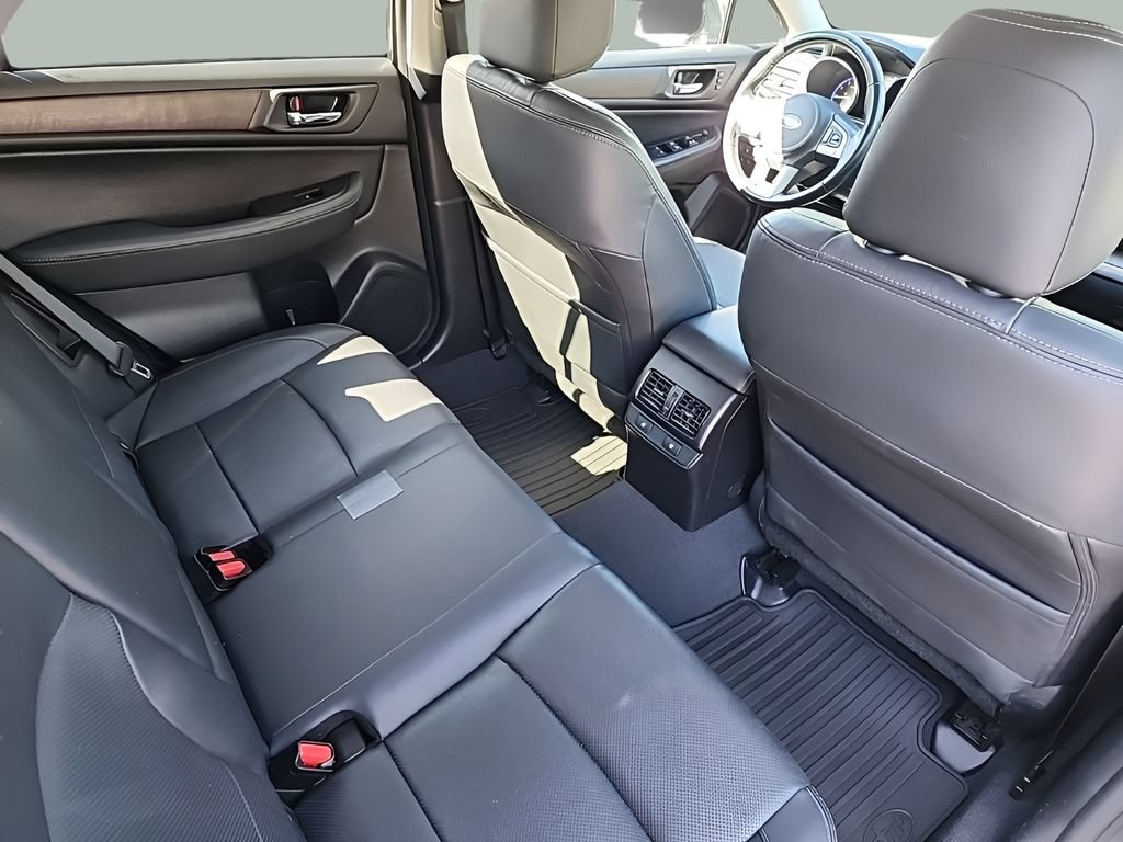 Used 2016 Subaru Outback 2.5i Limited AWD/4WD image 14
