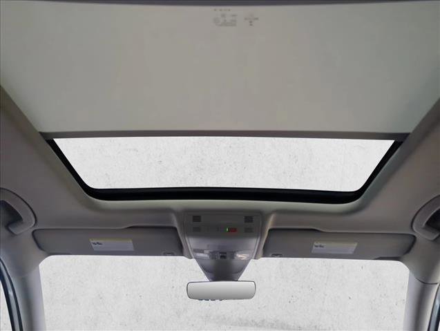 Used 2022 Volkswagen Tiguan SE FWD image 22
