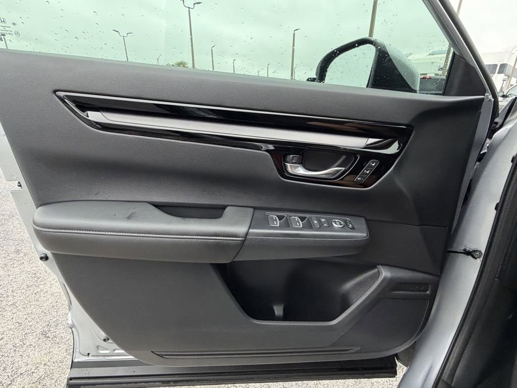 Used 2025 Honda CR-V EX-L image 24