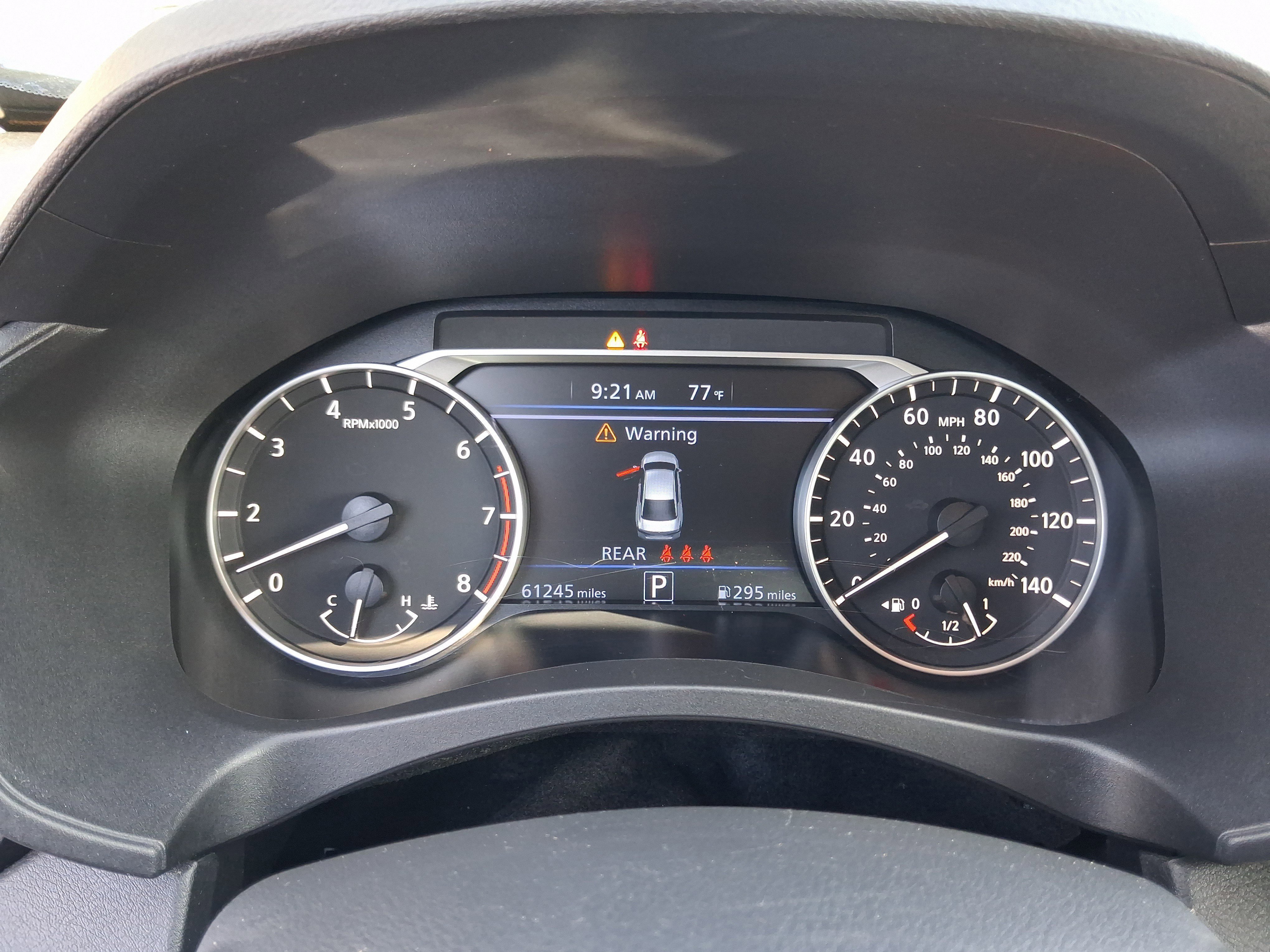 Used 2023 Nissan Altima 2.5 SV FWD image 13