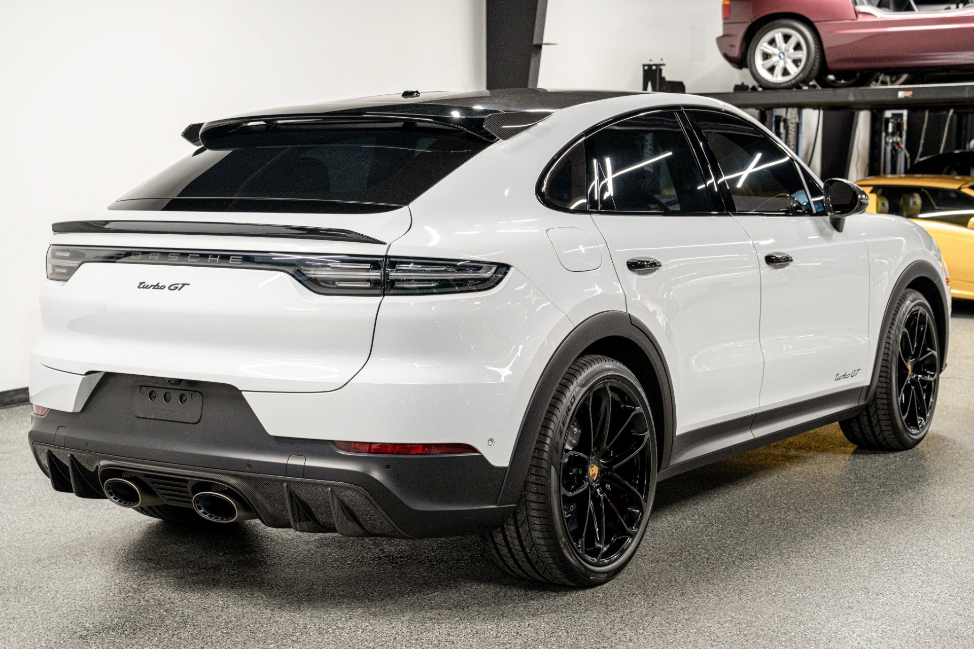 Used 2023 Porsche Cayenne Turbo GT image 8