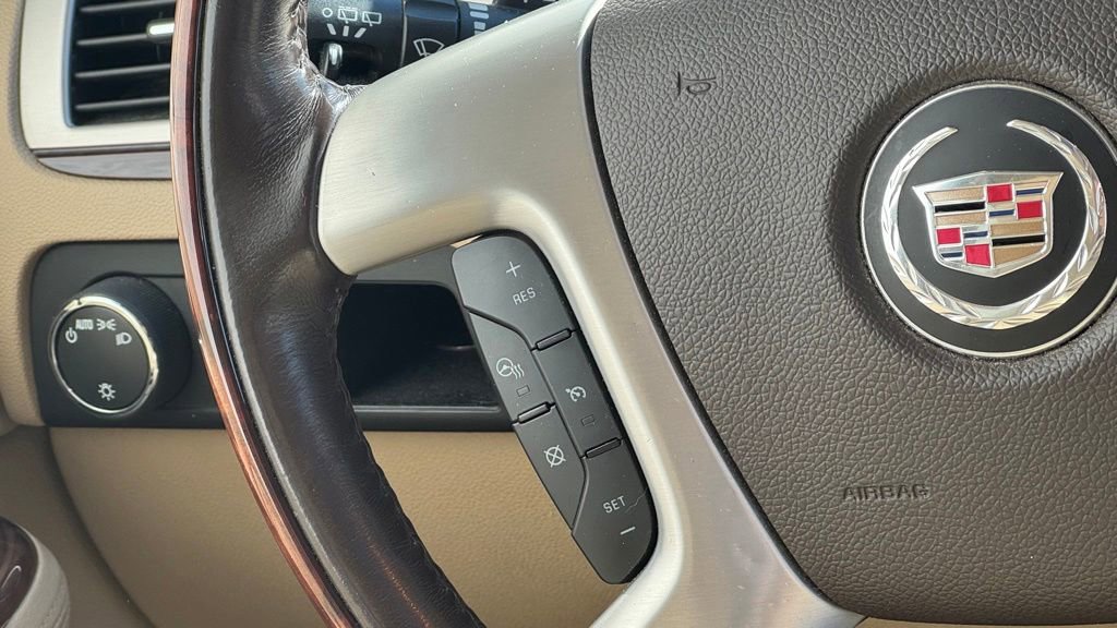 Used 2014 Cadillac Escalade ESV Luxury AWD/4WD image 20