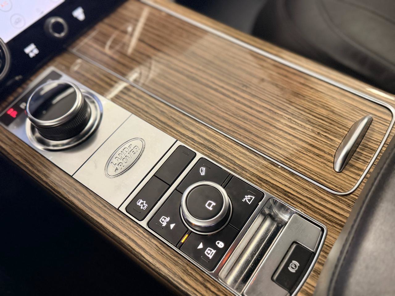 Used 2019 Land Rover Range Rover HSE AWD/4WD image 21
