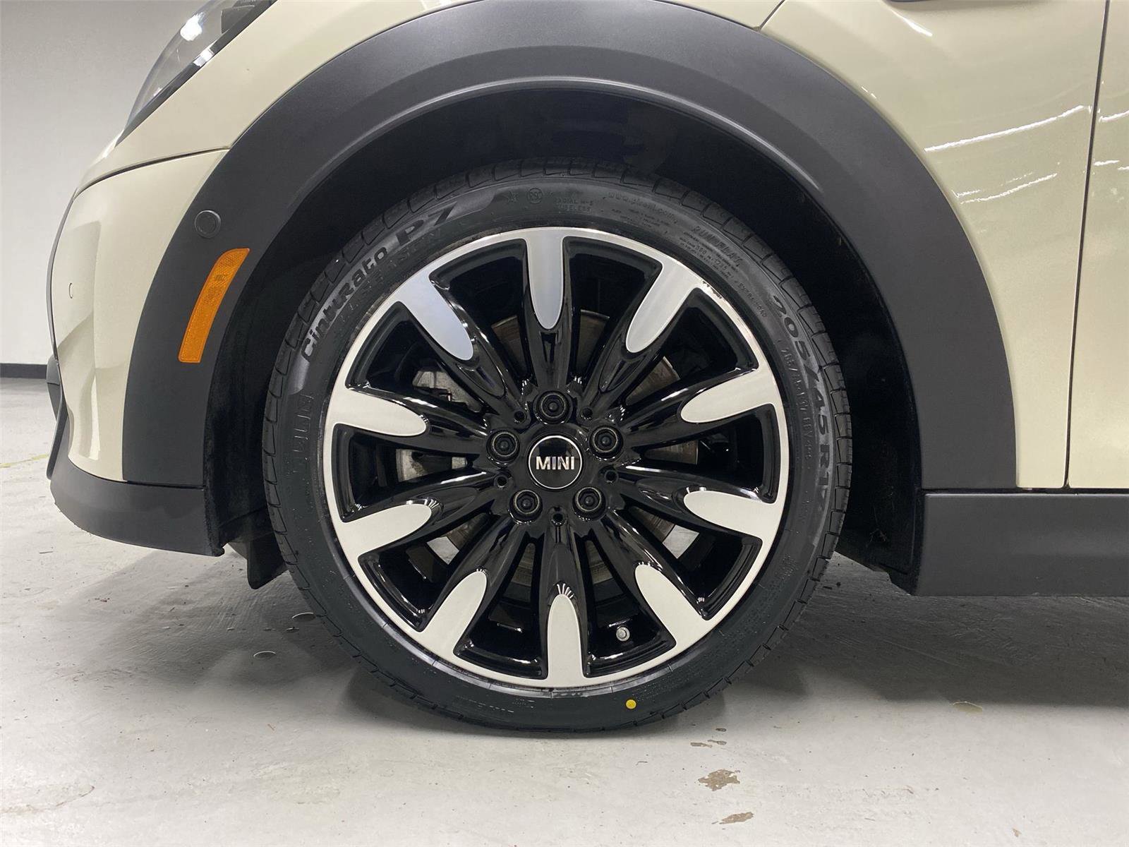 Certified 2023 MINI Cooper S image 23