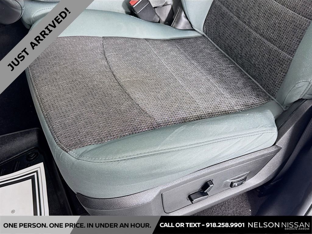 Used 2014 RAM 1500 Big Horn RWD image 17