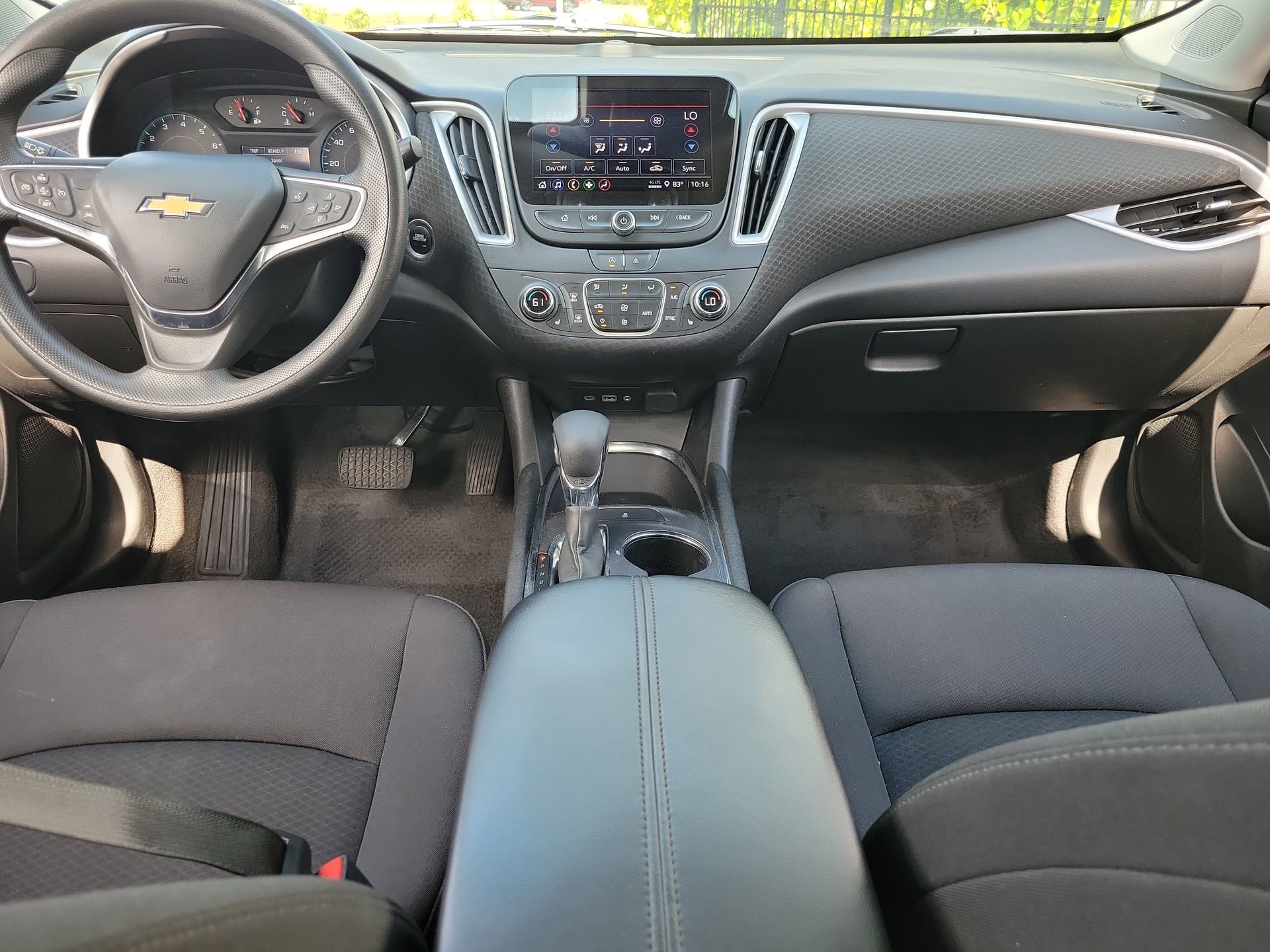 Used 2023 Chevrolet Malibu LT FWD image 16